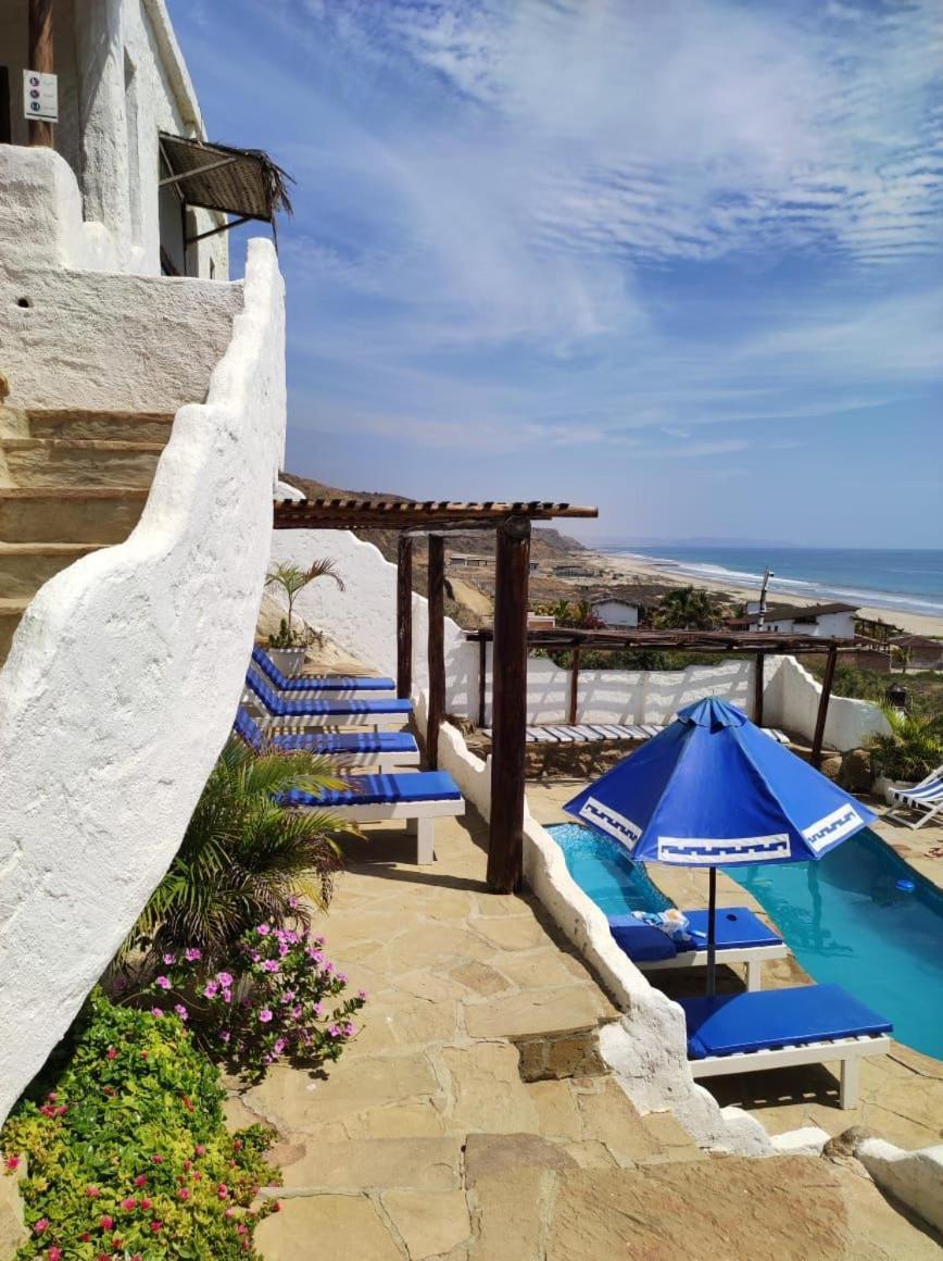 Hotel Smiling Crab Canoas de Punta Sal Exterior foto