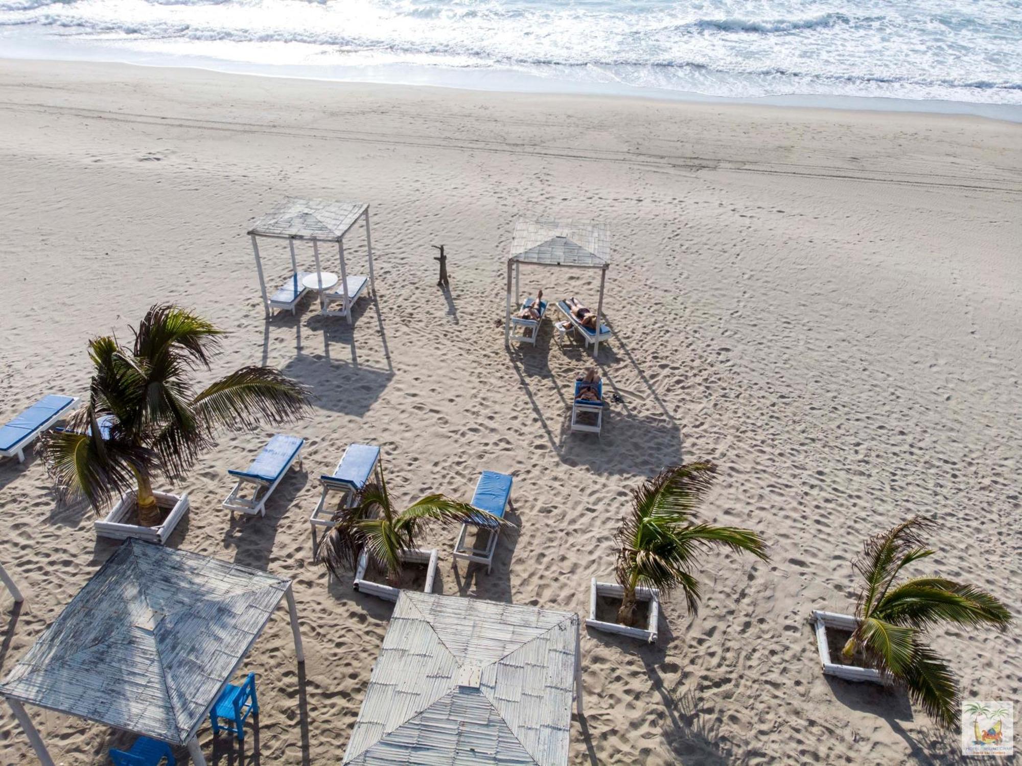 Hotel Smiling Crab Canoas de Punta Sal Exterior foto
