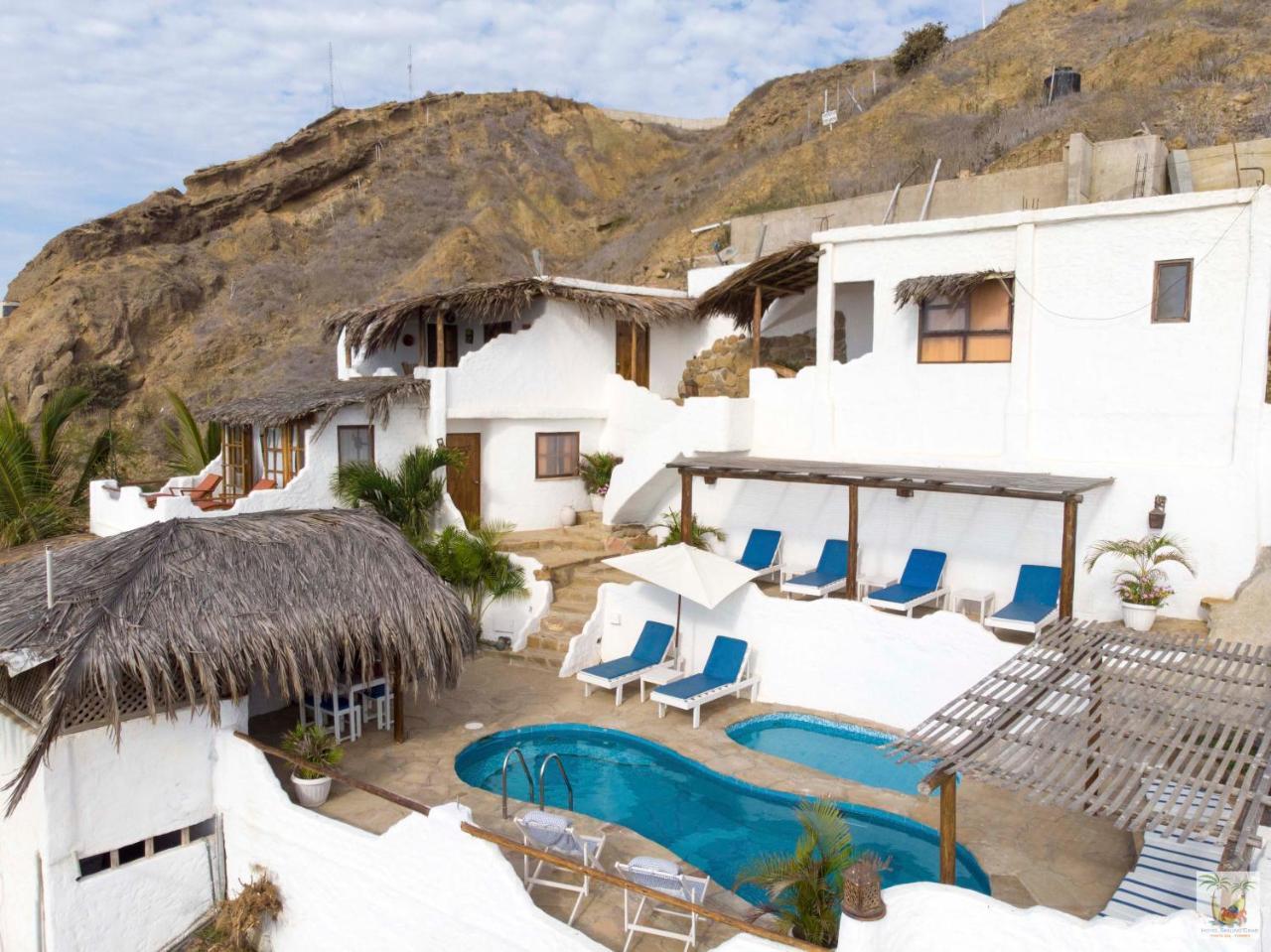 Hotel Smiling Crab Canoas de Punta Sal Exterior foto